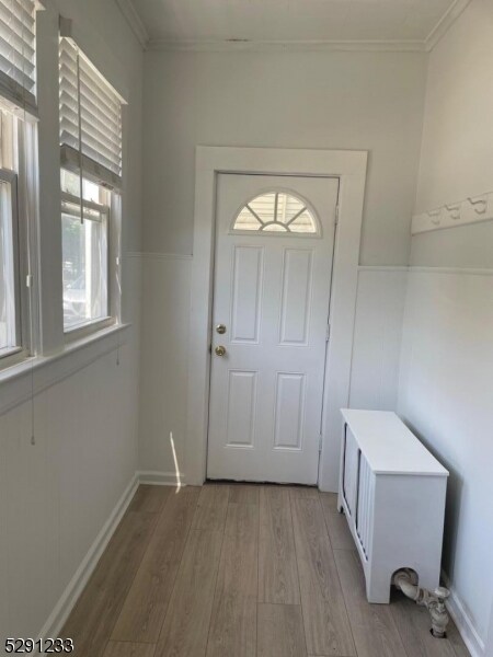 Building Photo - 150 Lincoln Ave