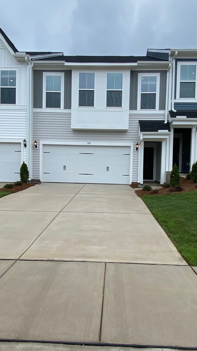 Building Photo - 190 Nimble Way