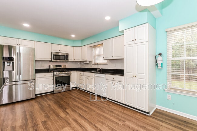 Foto del edificio - 1 Elkington Dr