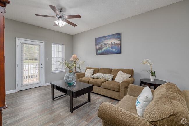 2BR, 2BA - 1,173SF - Living Room - Magnolia Lake Apartments