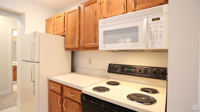 Kitchen - Retreat at Windemere