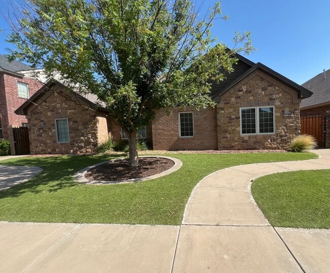 Building Photo - 4422 105th St