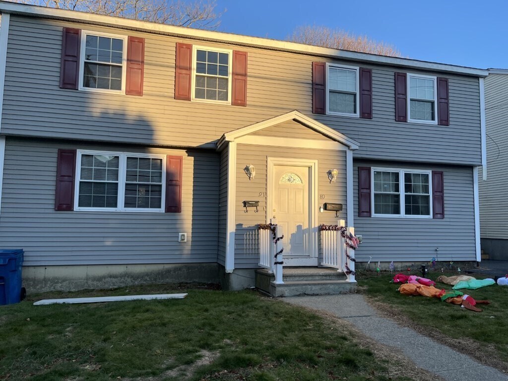 Primary Photo - 91 Woodland St