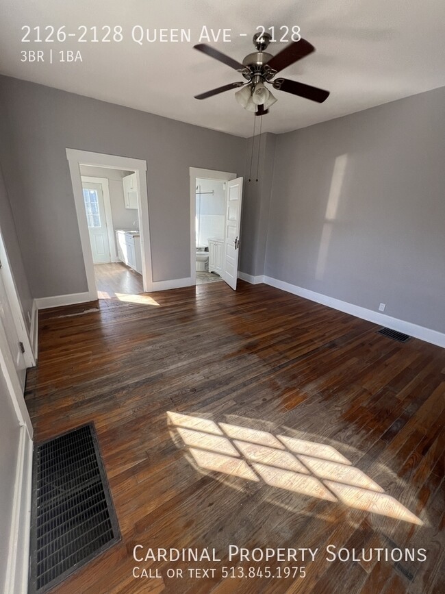 Building Photo - Inviting 3-Bedroom Townhouse with Flex Roo...