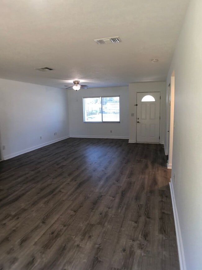 Photo - Countryside Cutie House