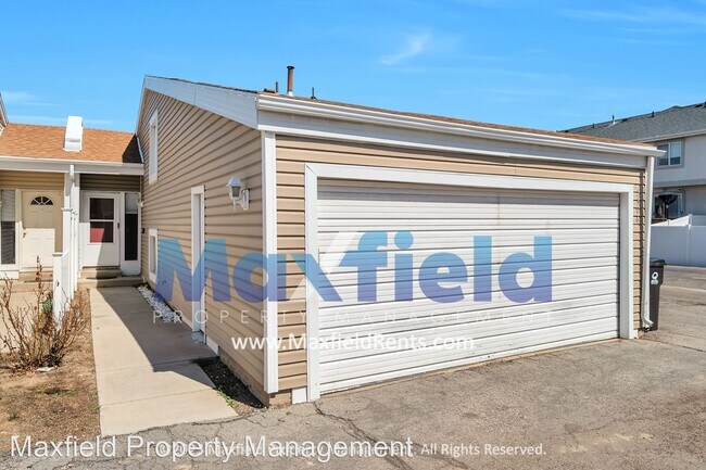 Foto del edificio - 4 br, 2 bath House - 2306 W 4130 S