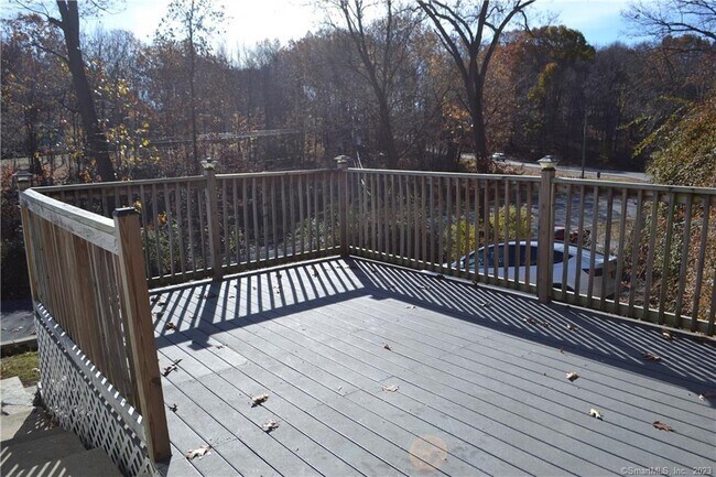 Foto del edificio - 255 Frost Bridge Rd