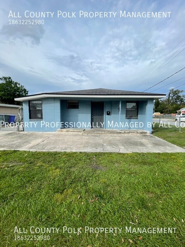 1301 Josephine St Unit A, Lakeland, FL 33815 Room for Rent in