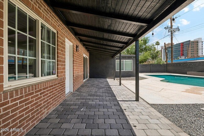 Foto del edificio - 1731 E Verde Ln
