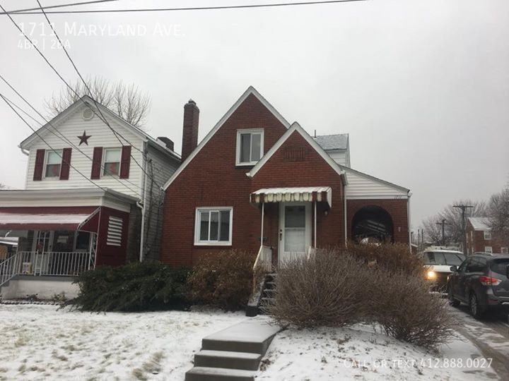 Primary Photo - WEST MIFFLIN- 4 BEDROOM / 1.5 BATHROOM HOU...