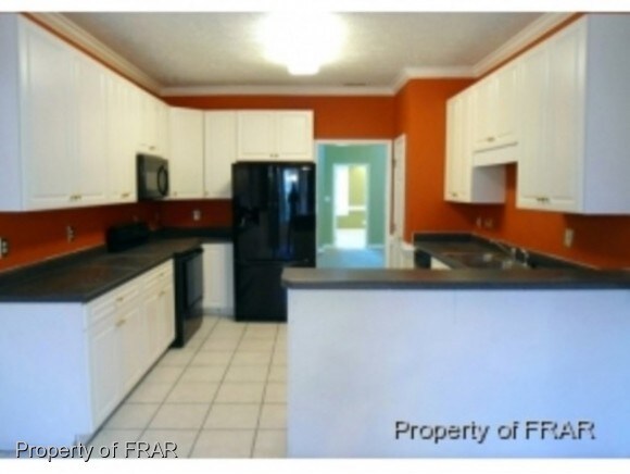 Building Photo - 260 Lick Creek Dr