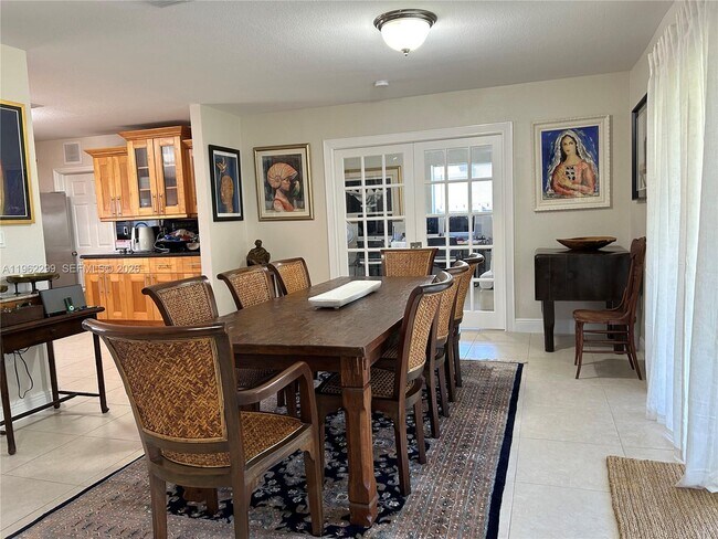 Foto del edificio - 8791 SW 87th St