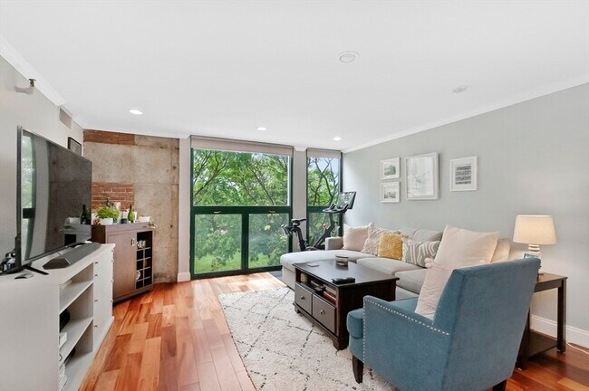 Foto del edificio - 42 8th St