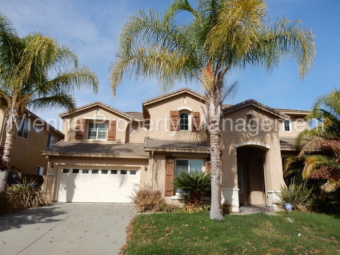 Primary Photo - 201 Bewicks Cir