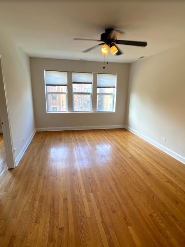 Foto del edificio - 6305 N Claremont Ave
