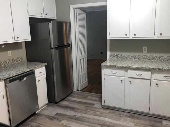 Building Photo - 3bed/2 bath home in Shannon Park in Charlotte