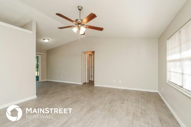 Foto del edificio - 1079 Beacon St NW