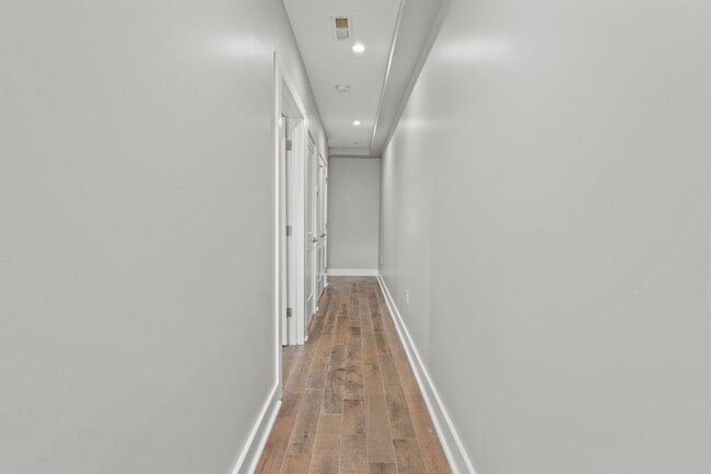 Foto del edificio - 2419 Benning Rd NE