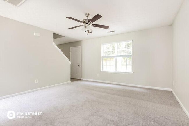 Foto del edificio - 4230 Parkdale Dr, Charlotte, NC 28208