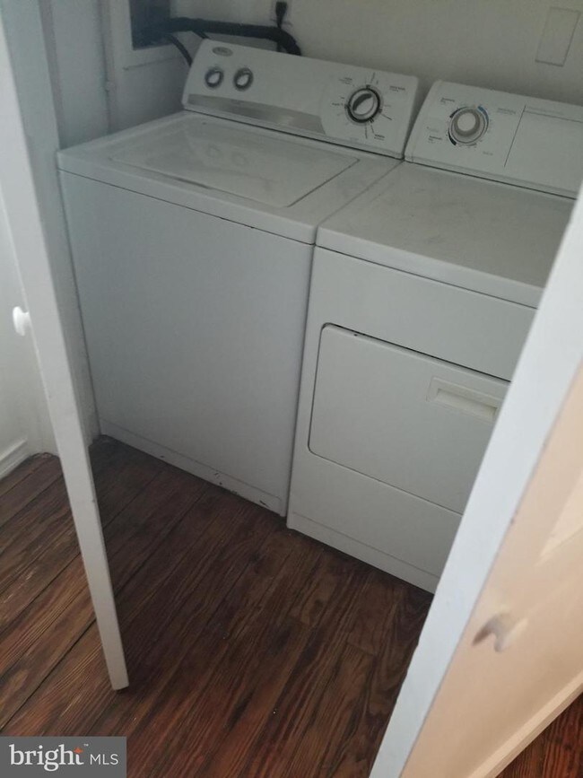 Building Photo - 42427-42471 Cochran Mill Rd