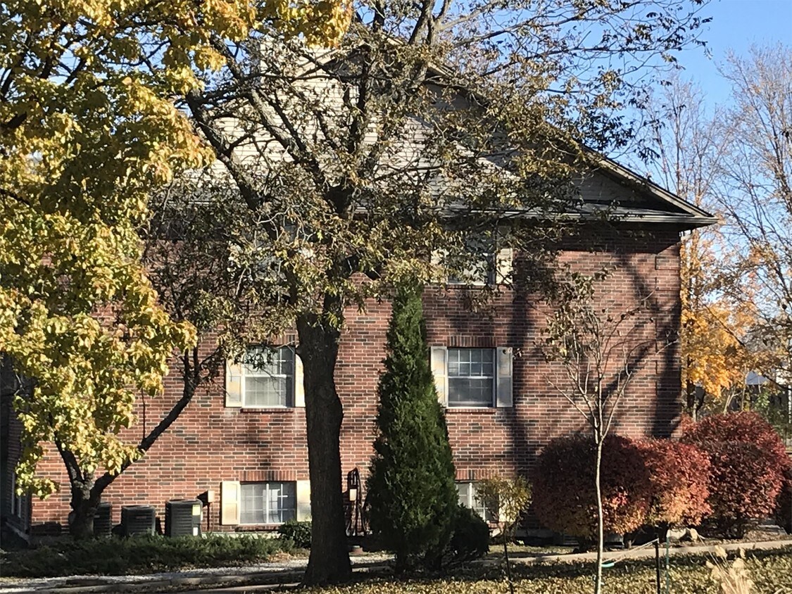 Building Photo - 3407 NW Duncan Rd