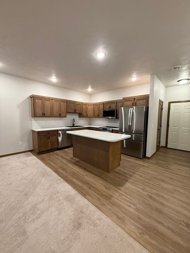 Building Photo - 8154 E Tencate Pl