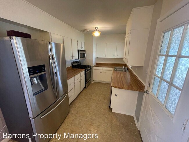 Foto del edificio - 3 br, 1 bath House - 268 St Patrick Avenue