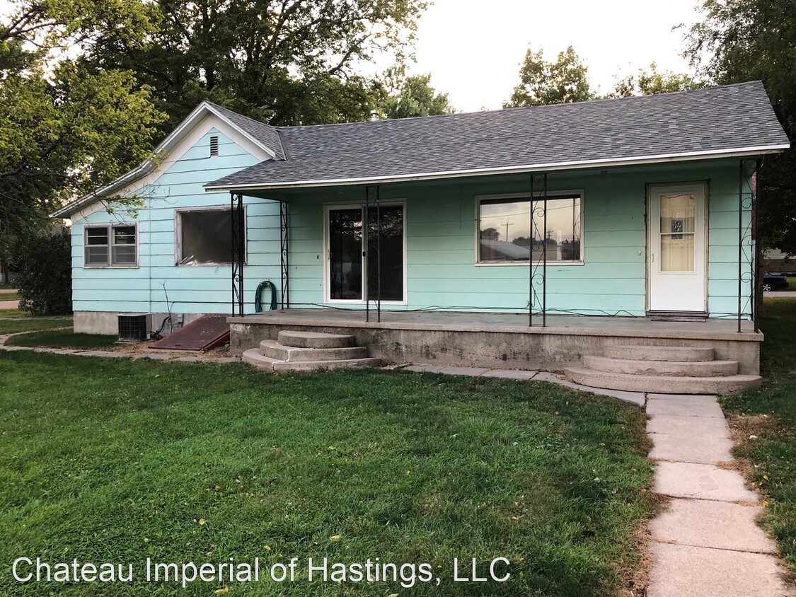 Primary Photo - 3 br, 1 bath House - 210 Wst 10th