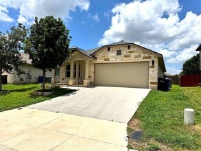 Building Photo - 767 Spectrum Dr