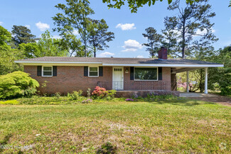 Building Photo - 345 Willow Woods Dr