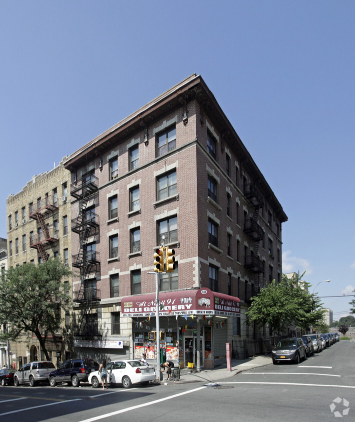 949 Ogden Ave, Bronx, NY 10452 - Apartments in Bronx, NY | Apartments.com