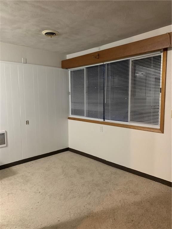 Foto del edificio - 4 Peeptoad Rd