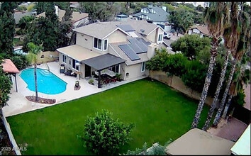 Building Photo - 5302 E Kelton Ln
