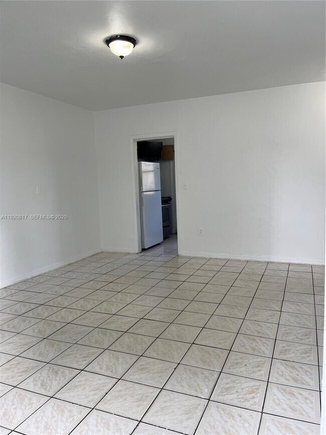 Foto del edificio - 14155 NE 14th Ave