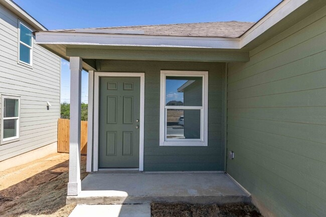 Building Photo - 9143 Coronal Rings