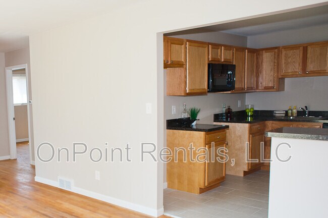 Foto del edificio - 331 Radcliff St