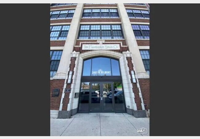 Building Photo - 3963 W Belmont Ave