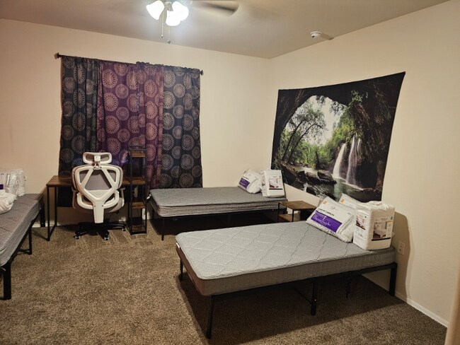 Foto del edificio - 35444 W San Alvarez Ave