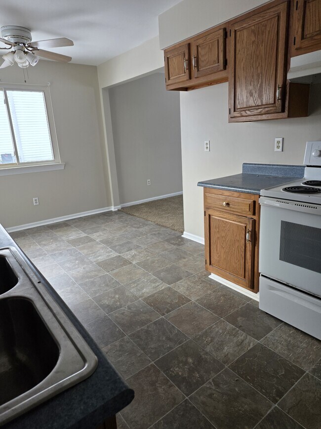 Foto del edificio - 2622 Maple St