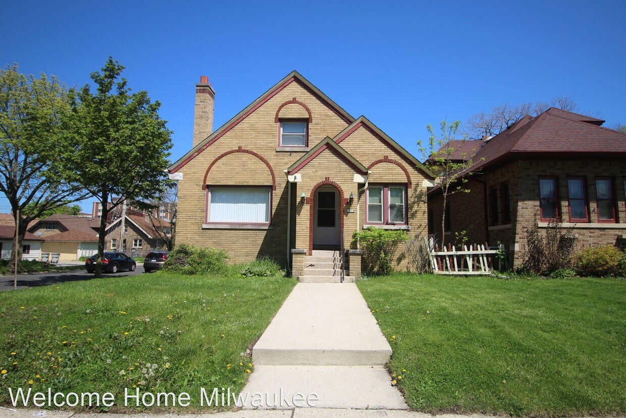 2978 N 53rd St Milwaukee WI 53210 House Rental In Milwaukee WI 2978-n-53rd-st-milwaukee-wi-53210-house-rental-in-milwaukee-wi