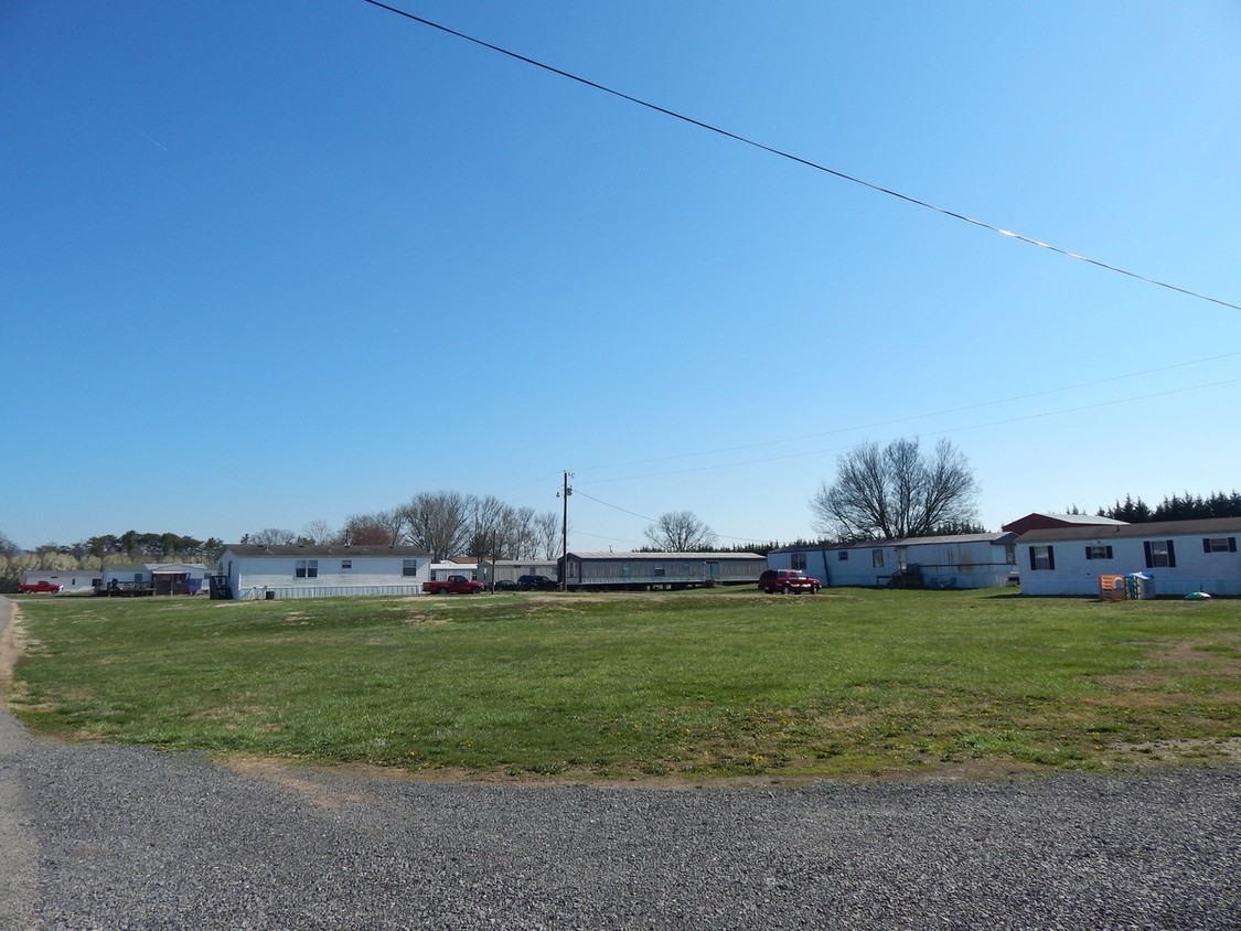 Primary Photo - Meadow View Mobile Home Park