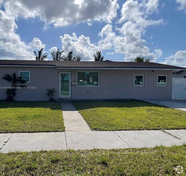 Building Photo - 14720 SW 103rd Ave