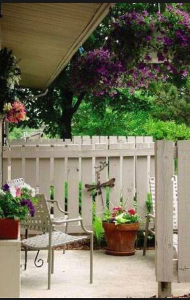 Wentworth Apartments Roseville, MI