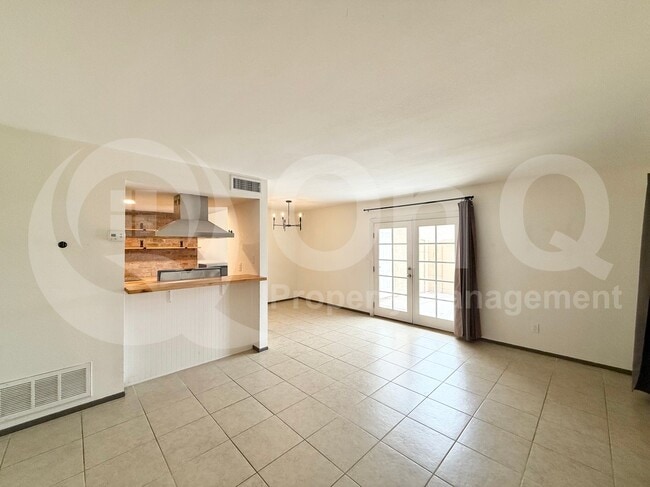 Photo - 4462 E Pueblo Ave Apartment