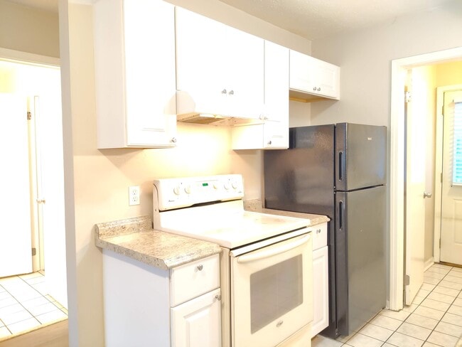 Building Photo - 110 Horizon River Dr