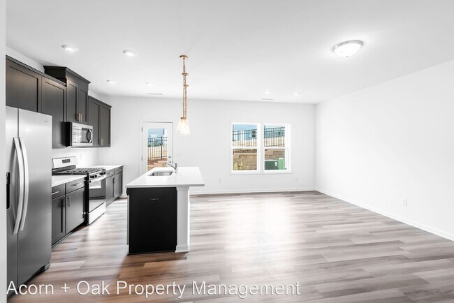 Building Photo - 3 br, 2.5 bath House - 807 Star Ridge Dr.