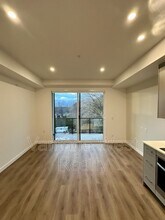 Building Photo - 1274-1274 Devonshire Ave