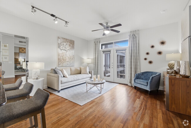 The Alabama 1BR, 1BA - 814SF - Living Room - The Westheimer Apartments