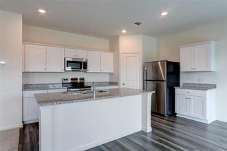 Building Photo - 517 Merced River Ln