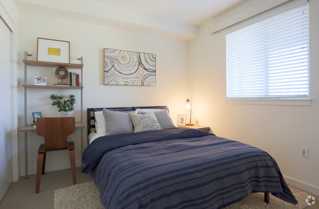 Interior Photo - The Linden